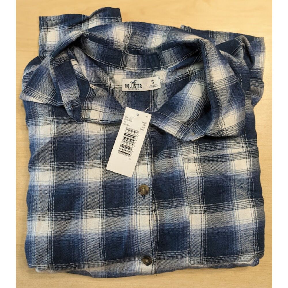 NWT Hollister Blue Plaid Cropped Button Down Shirt Women's Size Small - Picture 3 of 6